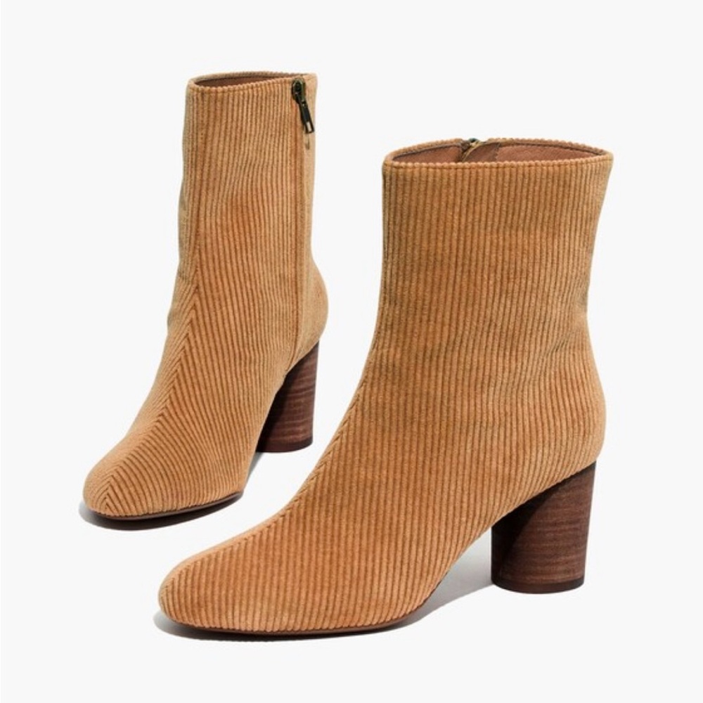 Madewell The Kaila Boot in Corduroy